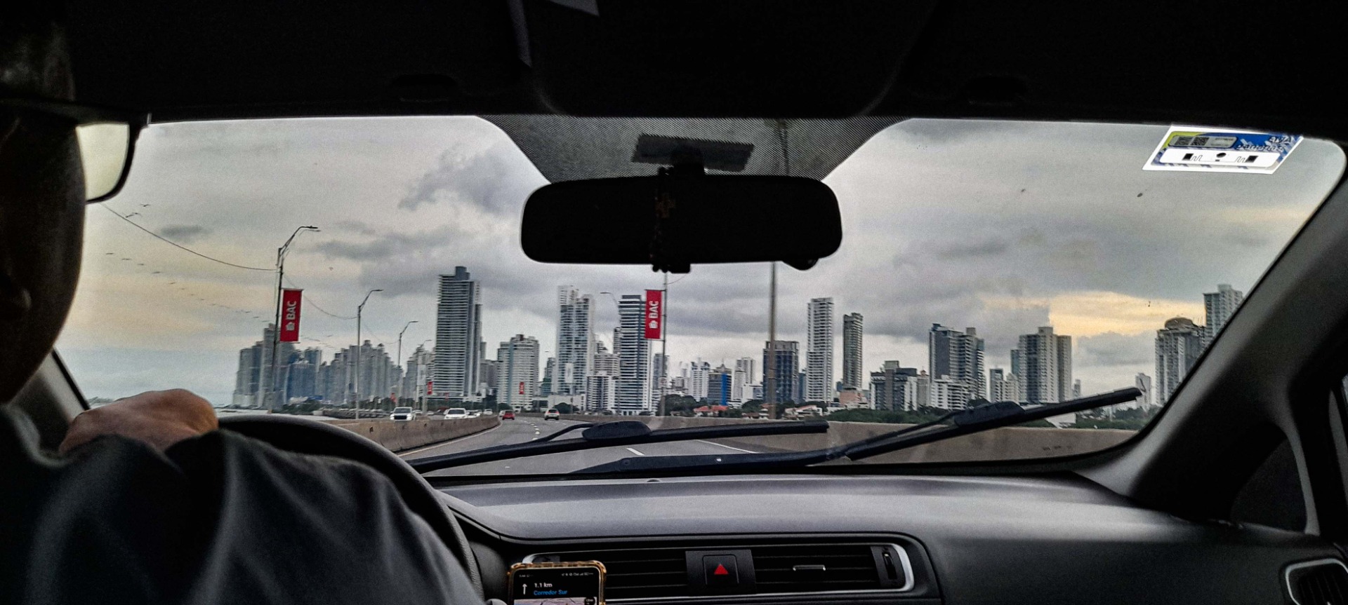 Vista desde Vía Tocumen hacia Ciudad de Panamá. Foto: Fernando Mercado