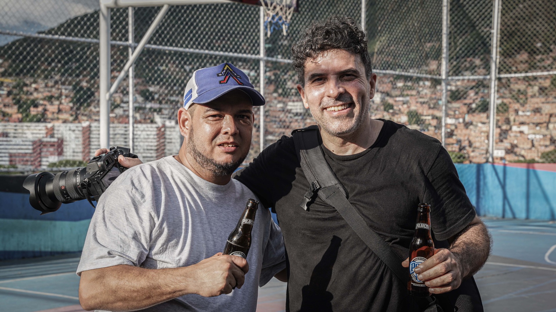 Ernesto Segovia (Director del Festival de Cine) y Fernando Mercado (fotógrafo)