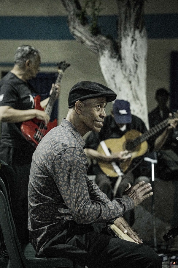 Se armó “la parranda” en las calles de la Vega